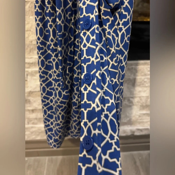 Laundry size 6 Blue Beige geometric pattern button down dress - Picture 7 of 9